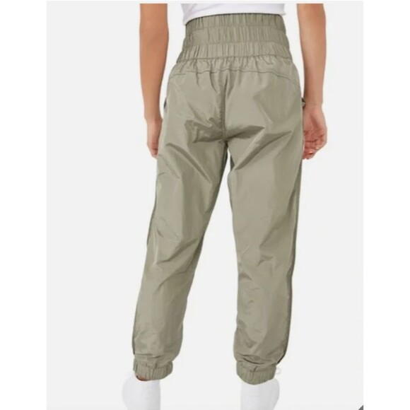 Free People The Way Home Jogger Womens Regular Large Green Pants Lightweight - Picture 4 of 5